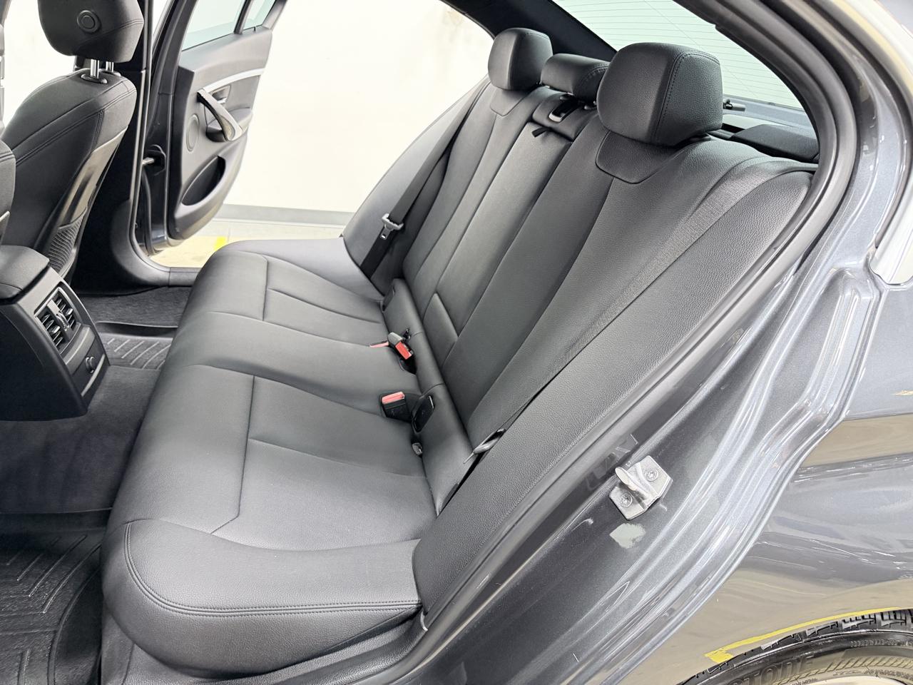 BMW 3 Series 330i Sedan South Africa 2018