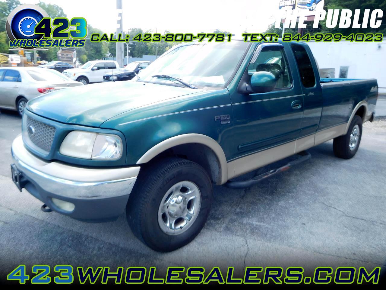 Ford F-150 4WD SuperCab 133" Lariat 2000