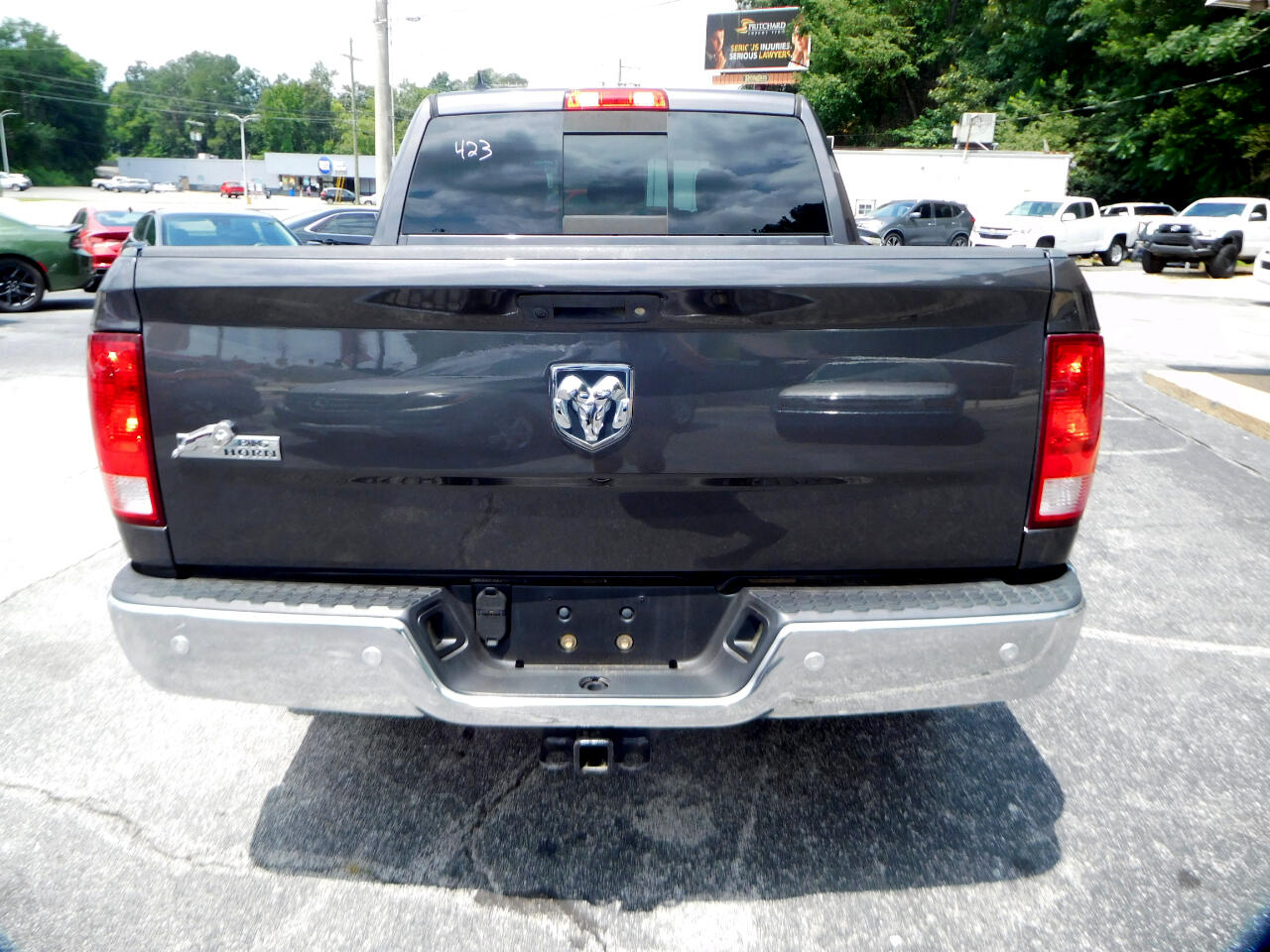 RAM 1500 SLT Crew Cab SWB 2WD 2017