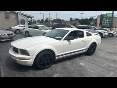 2005 Ford Mustang 