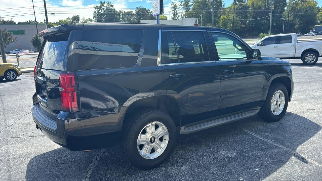 Chevrolet Tahoe photo 8