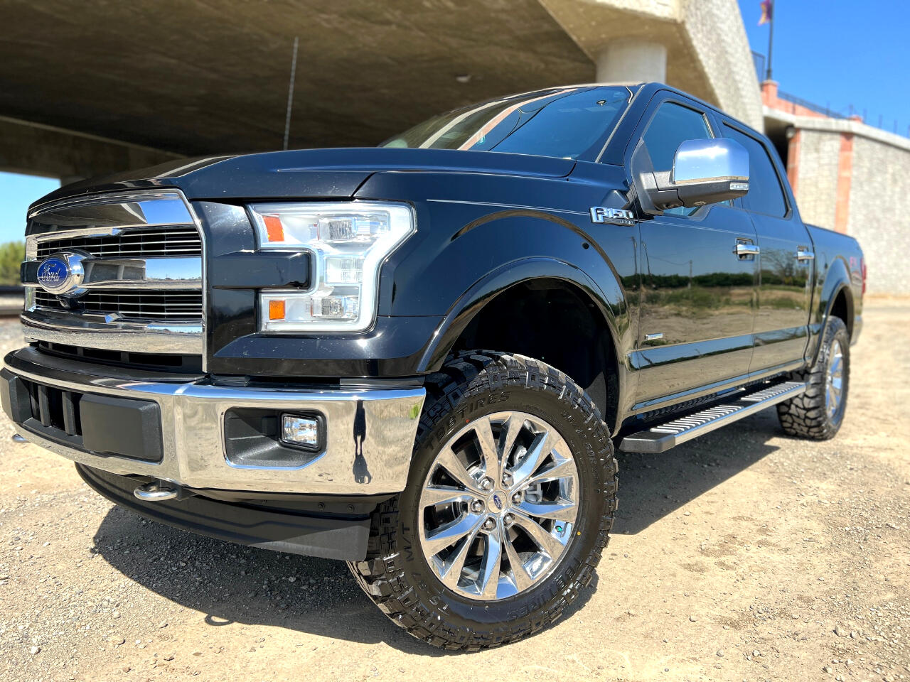 Ford F-150 FX4 SuperCrew 4WD 2017