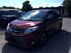 2018 Toyota Sienna 