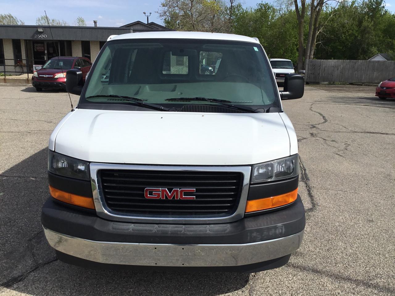 GMC Savana  2017
