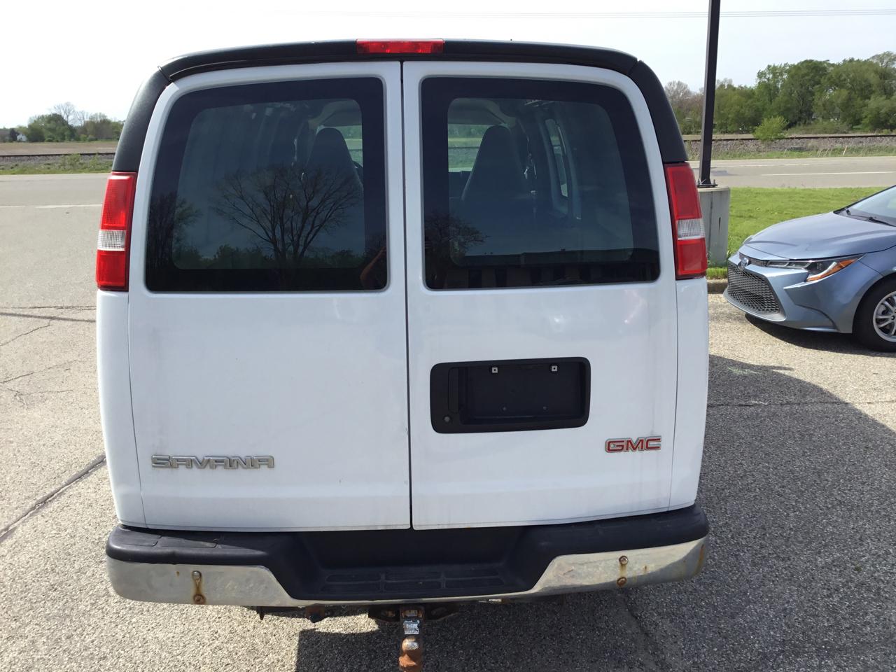 GMC Savana  2017