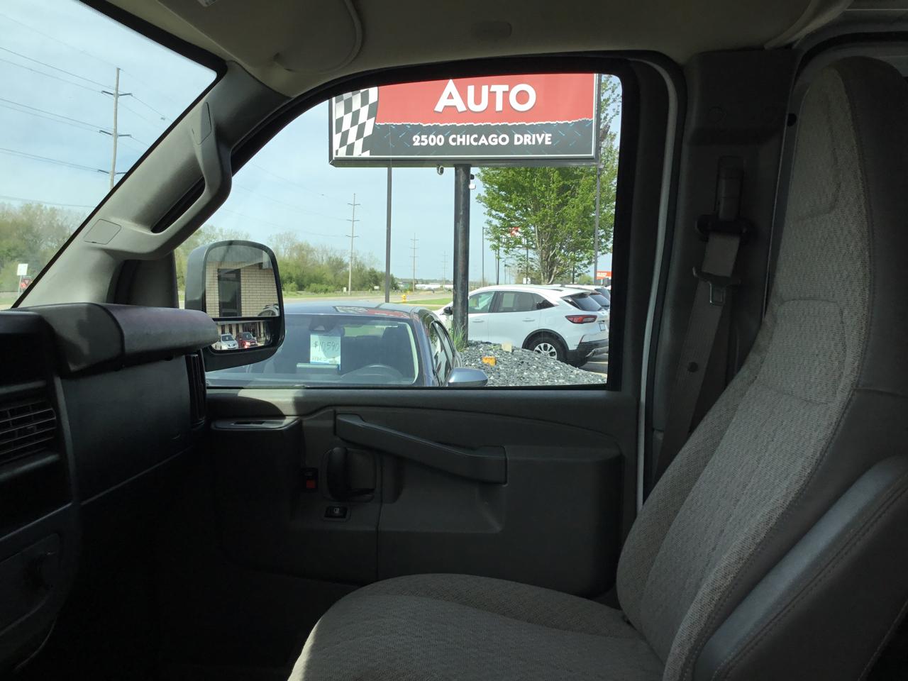 GMC Savana  2017