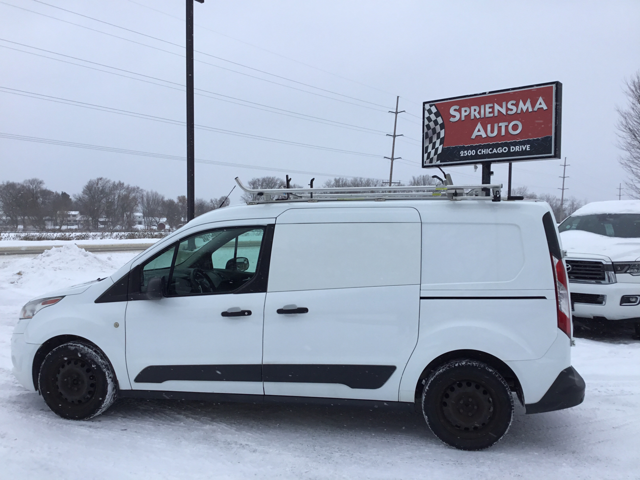 Ford Transit Connect Cargo Van XLT LWB w/Rear Liftgate 2016