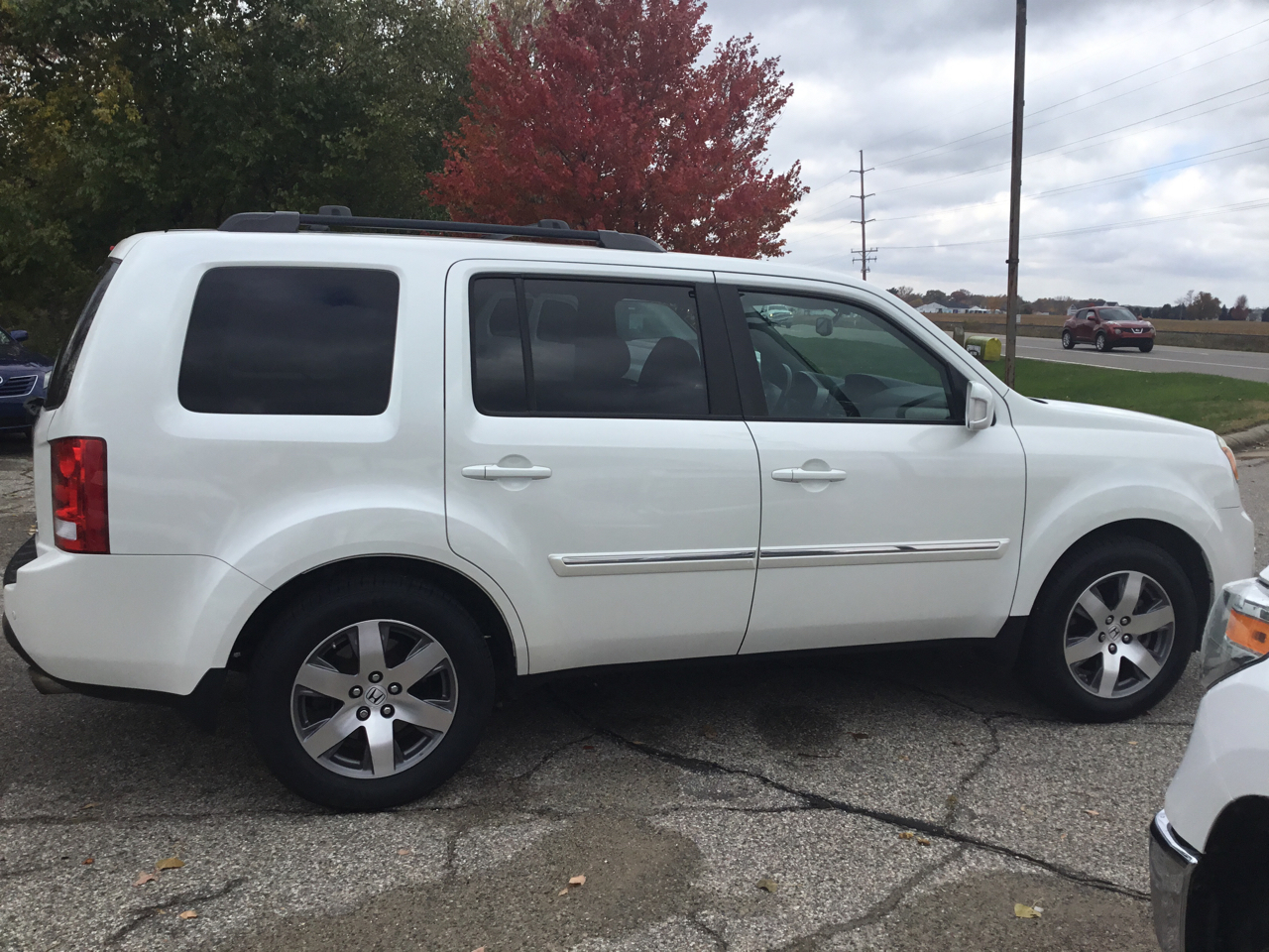 Honda Pilot Touring 4WD 5-Spd AT with DVD 2015