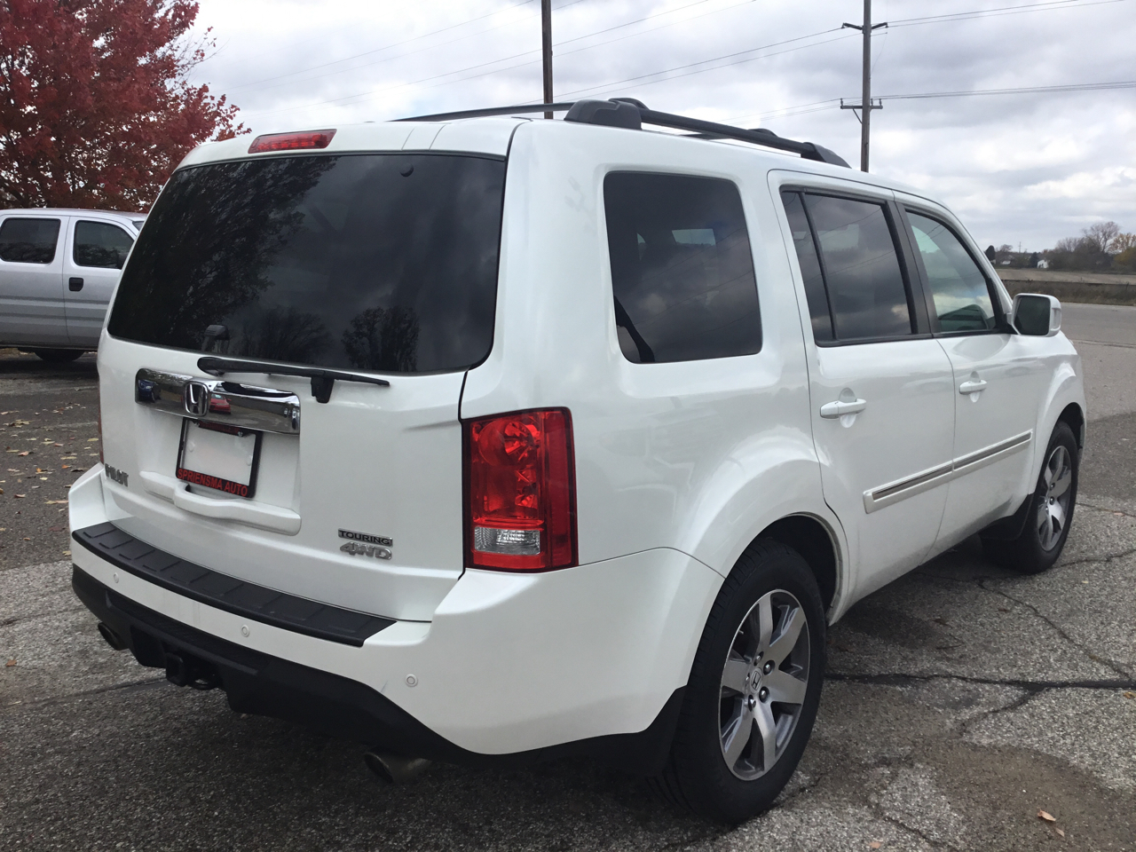 Honda Pilot Touring 4WD 5-Spd AT with DVD 2015