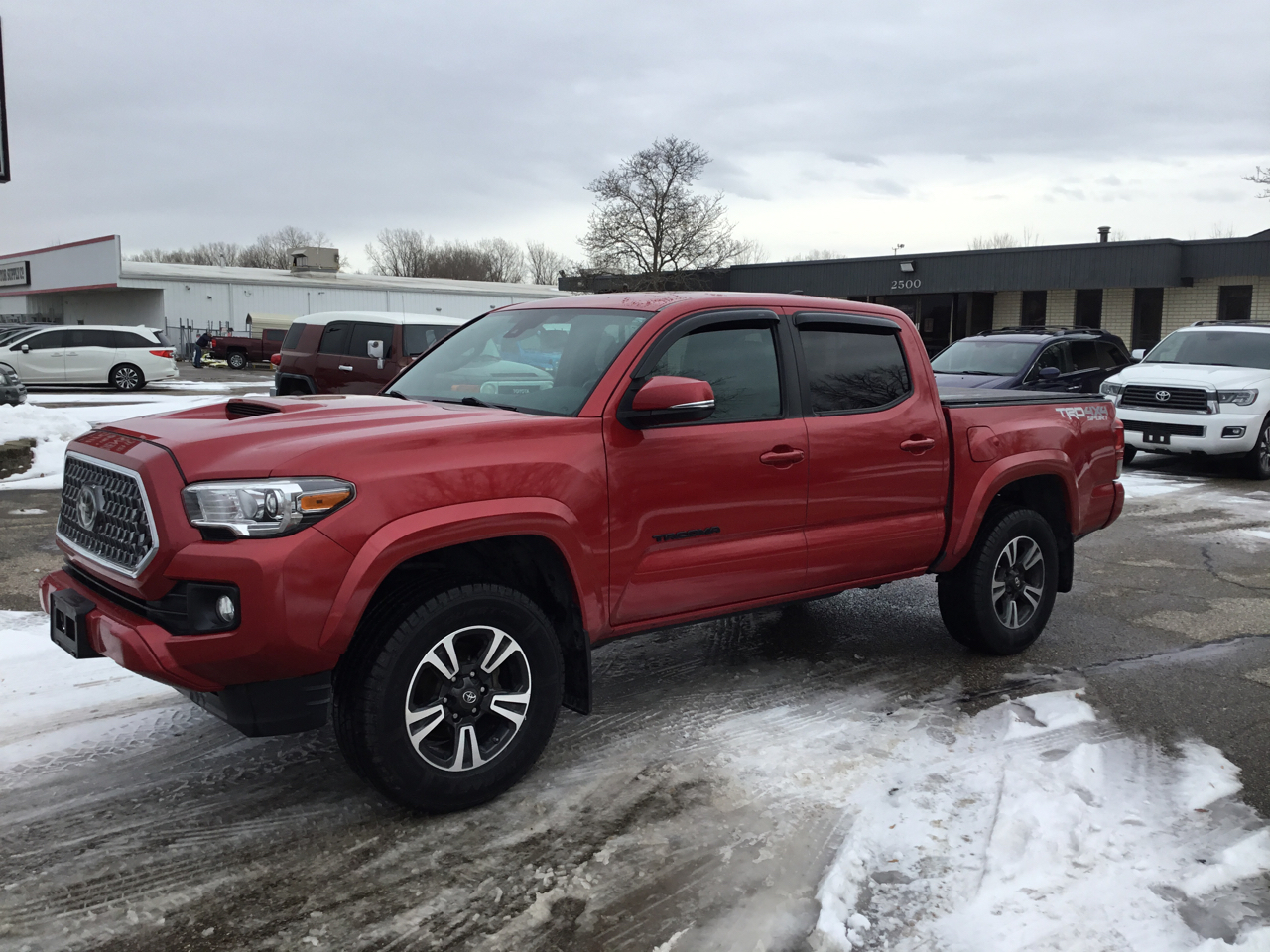 Toyota Tacoma SR5 Double Cab Long Bed V6 6AT 4WD 2019