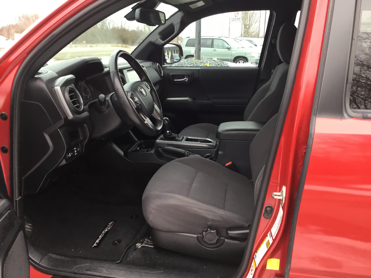 Toyota Tacoma SR5 Double Cab Long Bed V6 6AT 4WD 2019