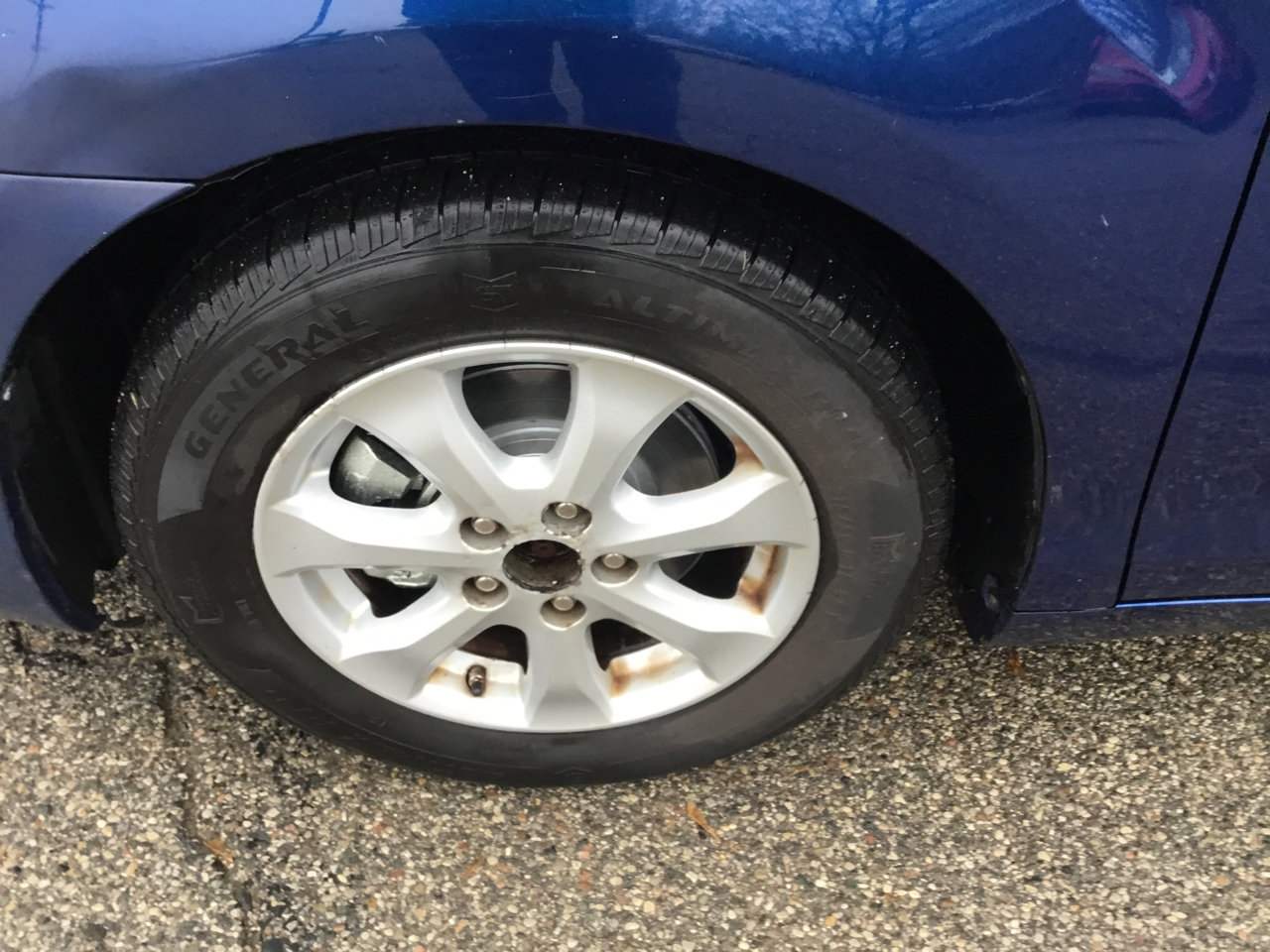 Toyota Camry Base 6-Spd AT 2011