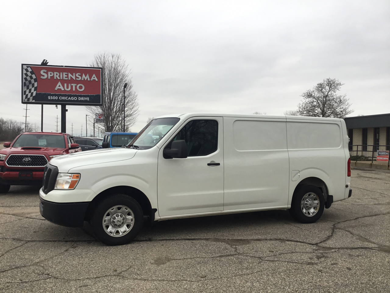 Nissan NV Cargo 1500 SV 2020