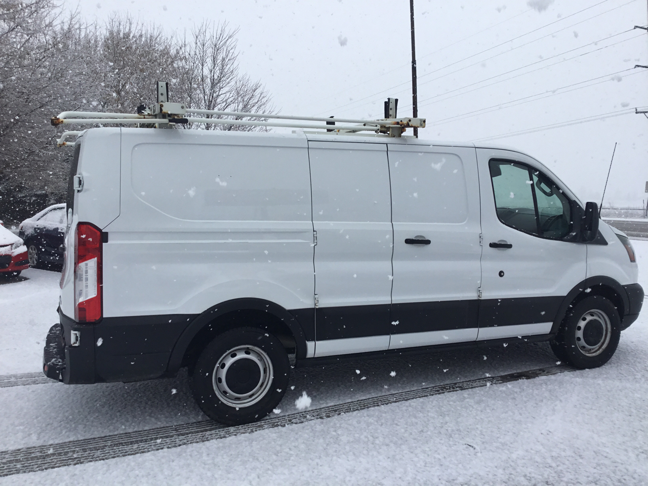 Ford Transit 150 Van Low Roof 60/40 Pass. 130-in. WB 2019
