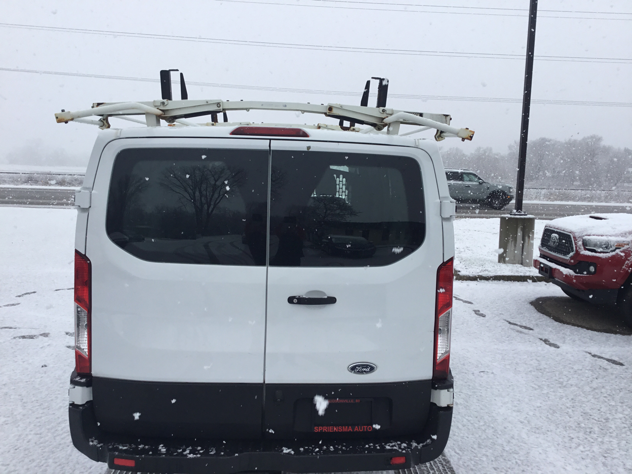 Ford Transit 150 Van Low Roof 60/40 Pass. 130-in. WB 2019