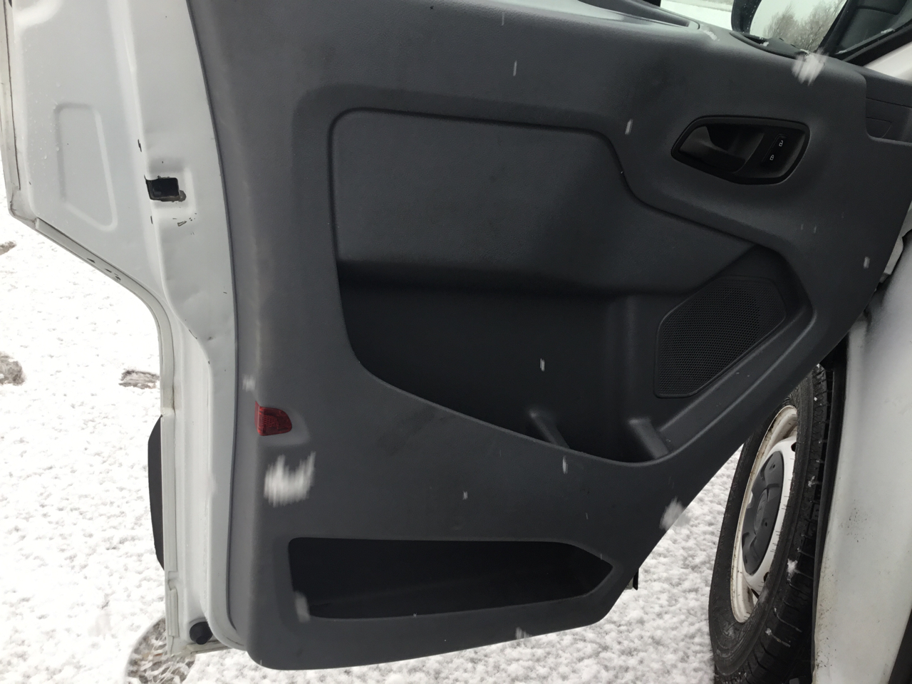 Ford Transit 150 Van Low Roof 60/40 Pass. 130-in. WB 2019