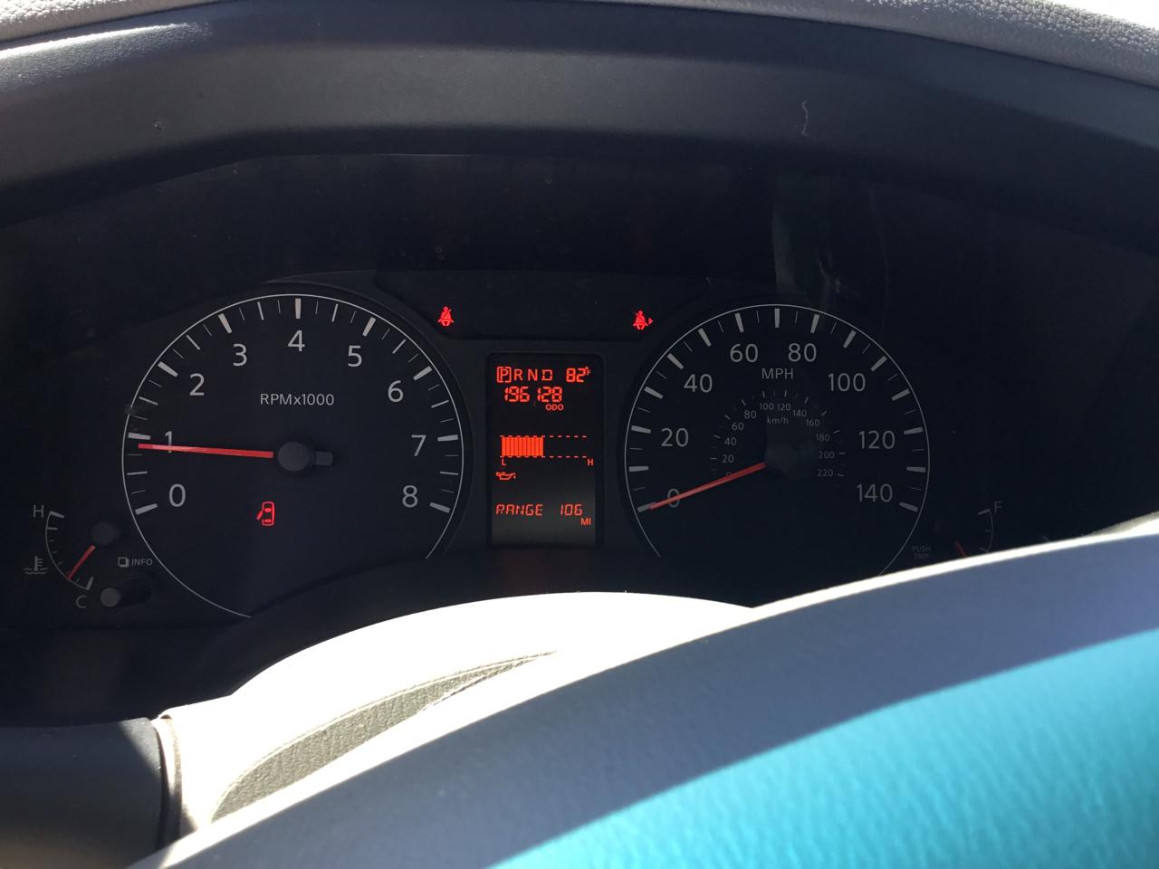 Nissan NV Passenger 3500 V8 SL 2016