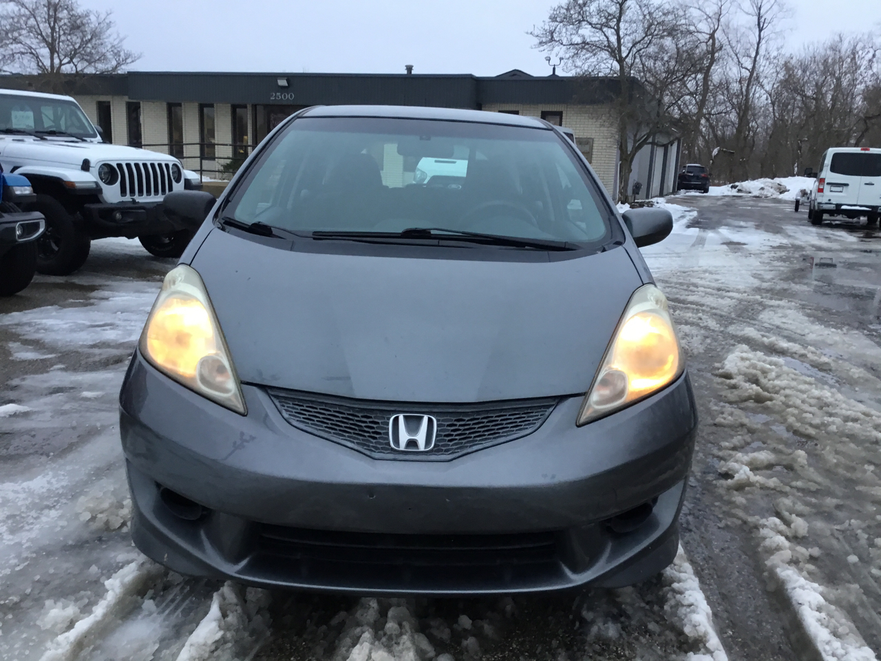 Honda Fit Sport 5-Speed MT 2011