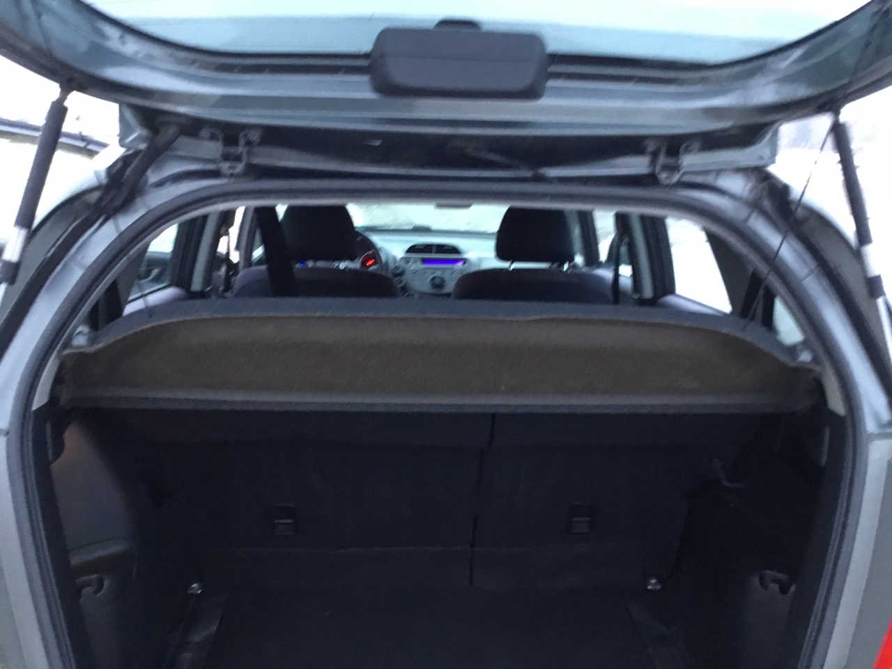 Honda Fit Sport 5-Speed MT 2011