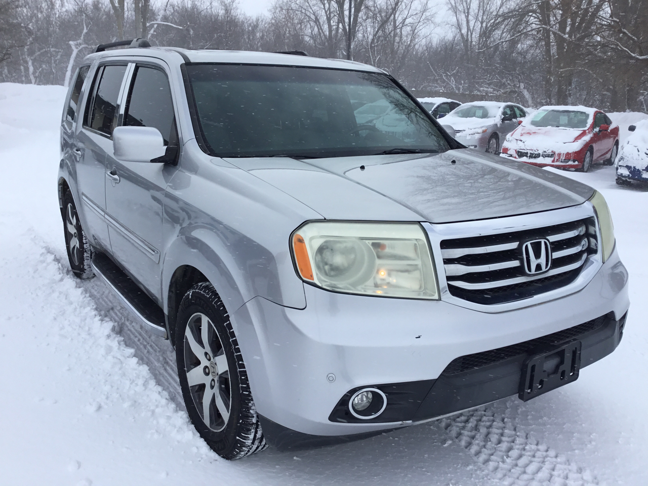Honda Pilot Touring 4WD 5-Spd AT with DVD 2013