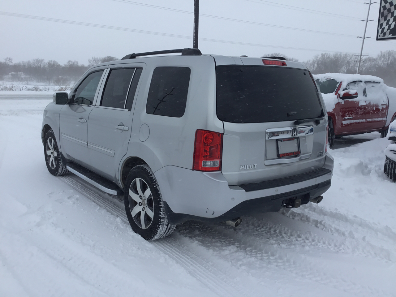 Honda Pilot Touring 4WD 5-Spd AT with DVD 2013