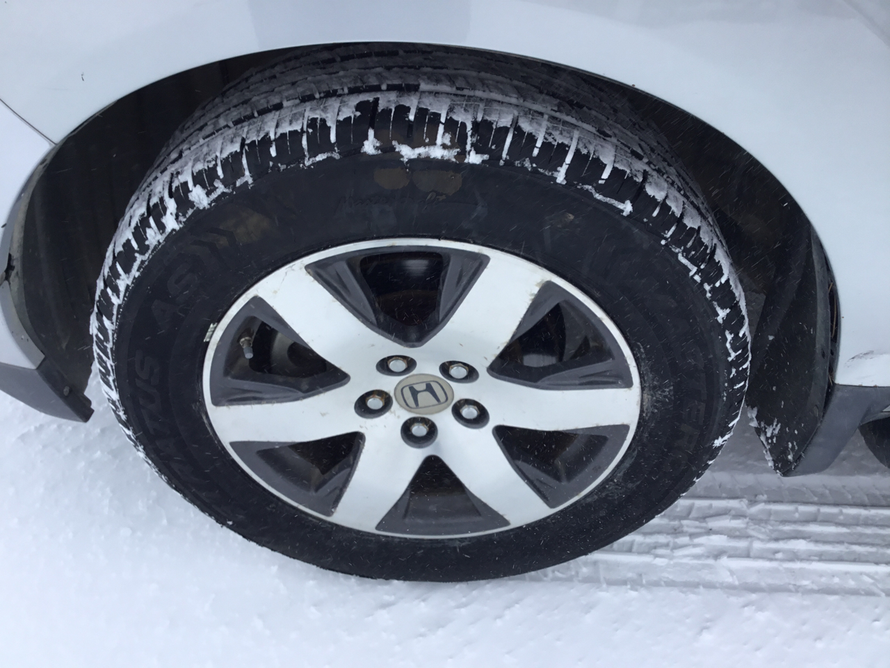 Honda Pilot Touring 4WD 5-Spd AT with DVD 2013