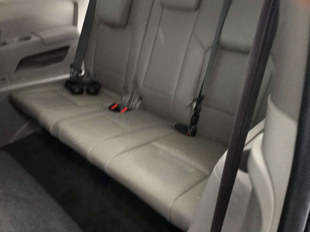 Honda Pilot Touring 4WD 5-Spd AT with DVD 2013