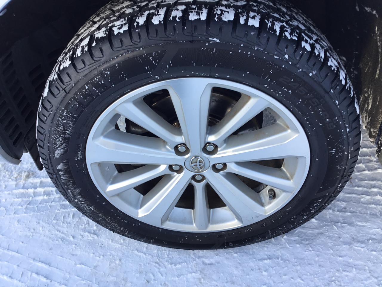 Toyota Highlander Hybrid Limited 4WD 2012