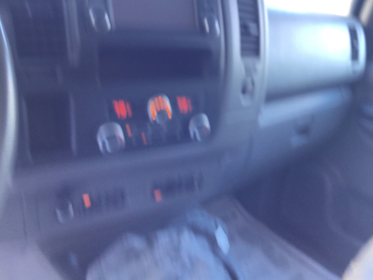 Nissan NV Passenger 3500 SL V8 2018