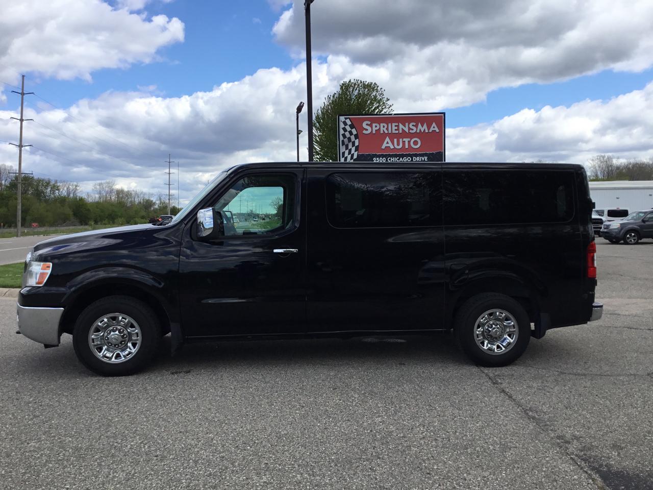 Nissan NV Passenger NV3500 HD SL V8 2018