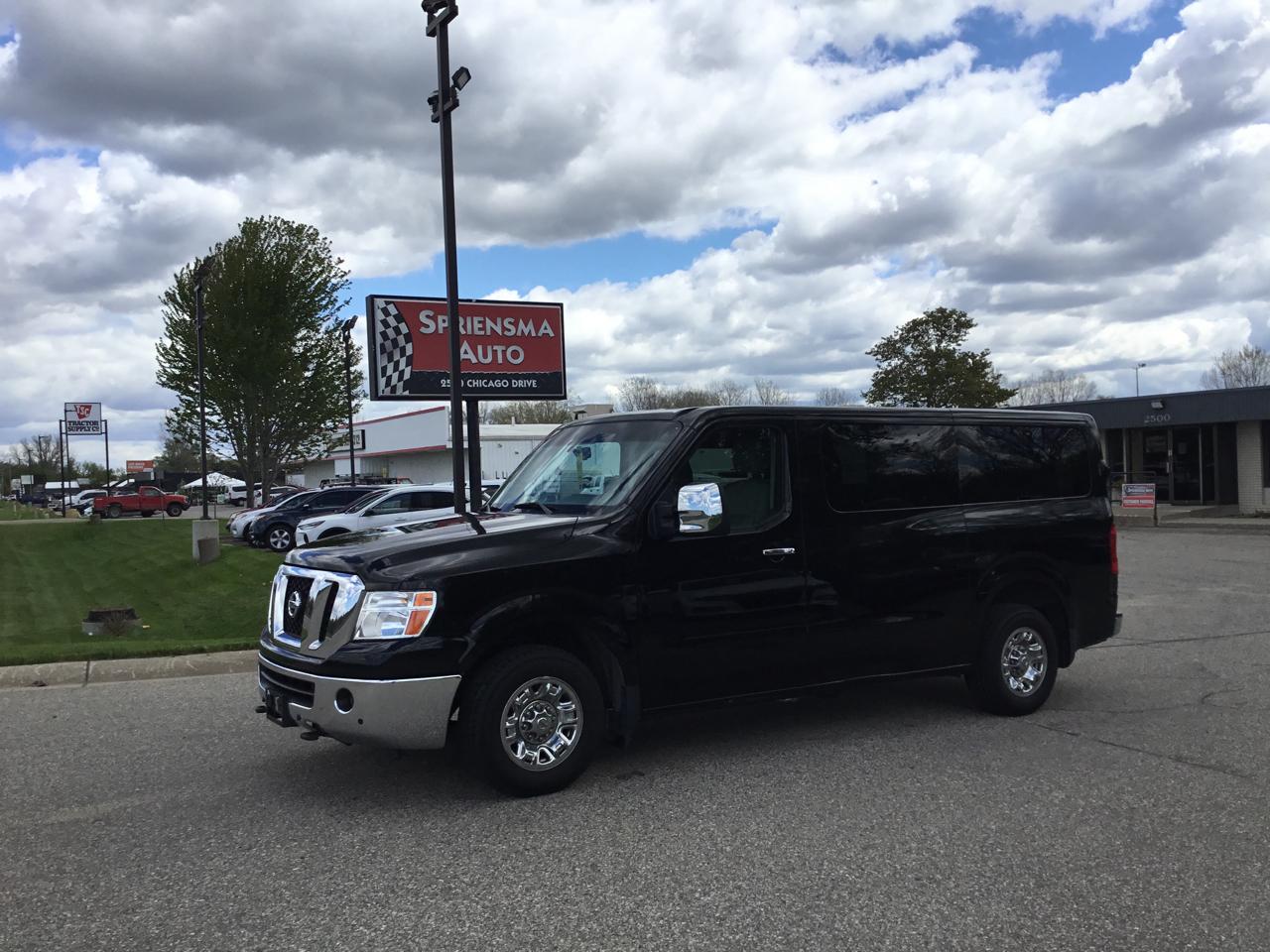 Nissan NV Passenger NV3500 HD SL V8 2018