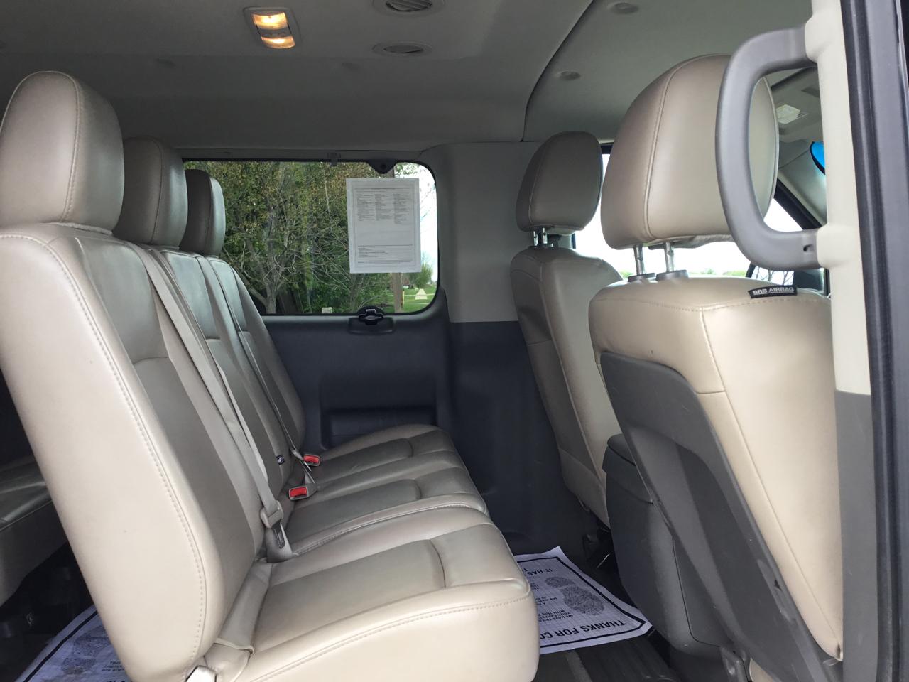 Nissan NV Passenger NV3500 HD SL V8 2018