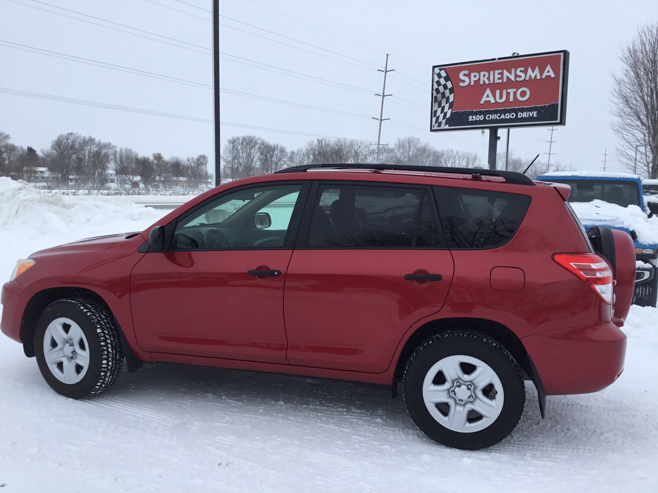 Toyota RAV4 Base I4 4WD 2011