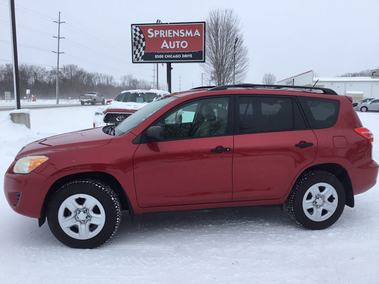 Toyota RAV4 Base I4 4WD 2011