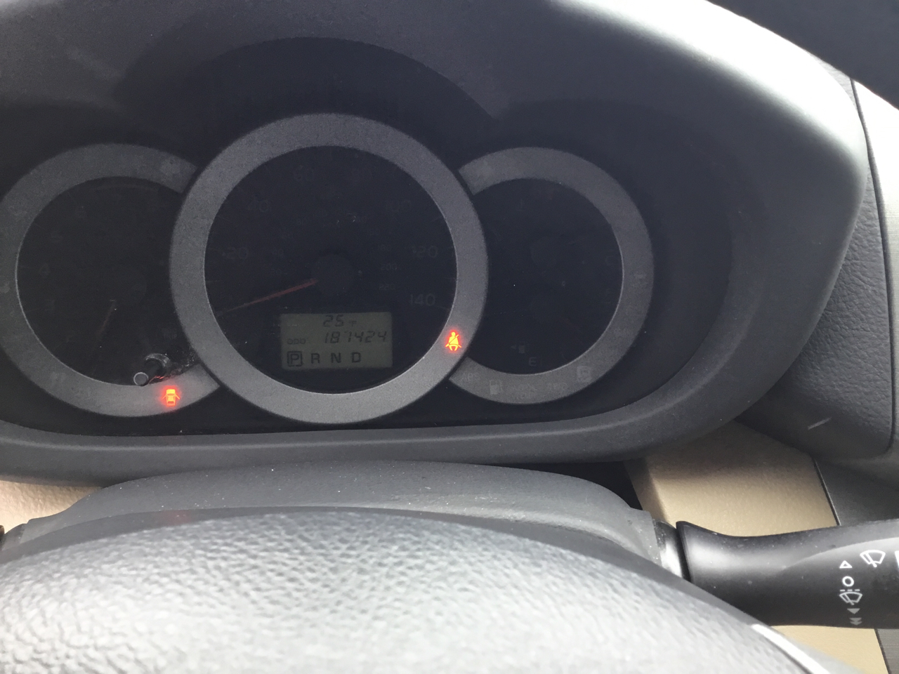 Toyota RAV4 Base I4 4WD 2011