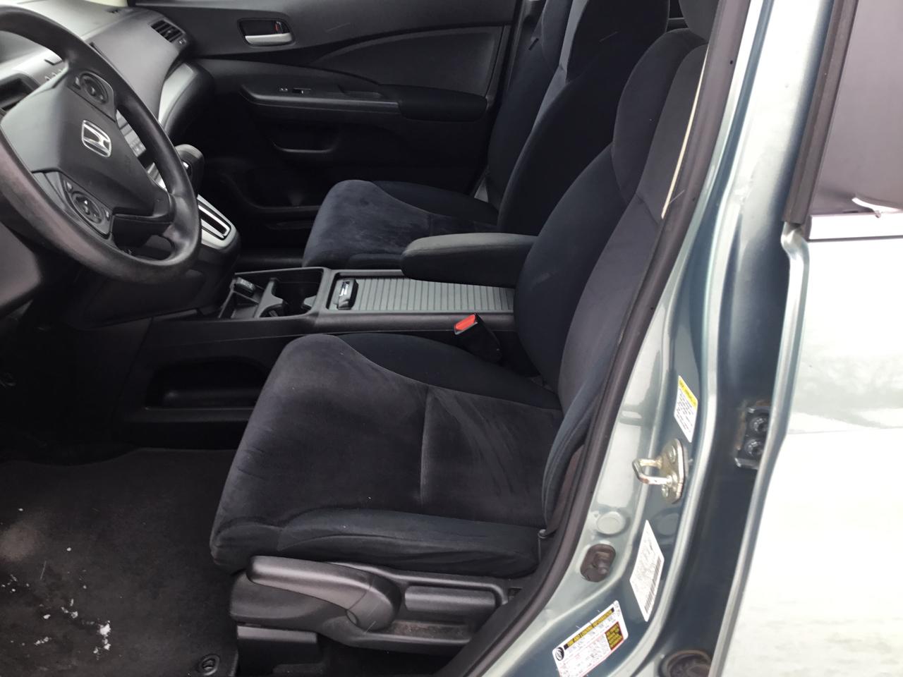 Honda CR-V LX 4WD 5-Speed AT 2012