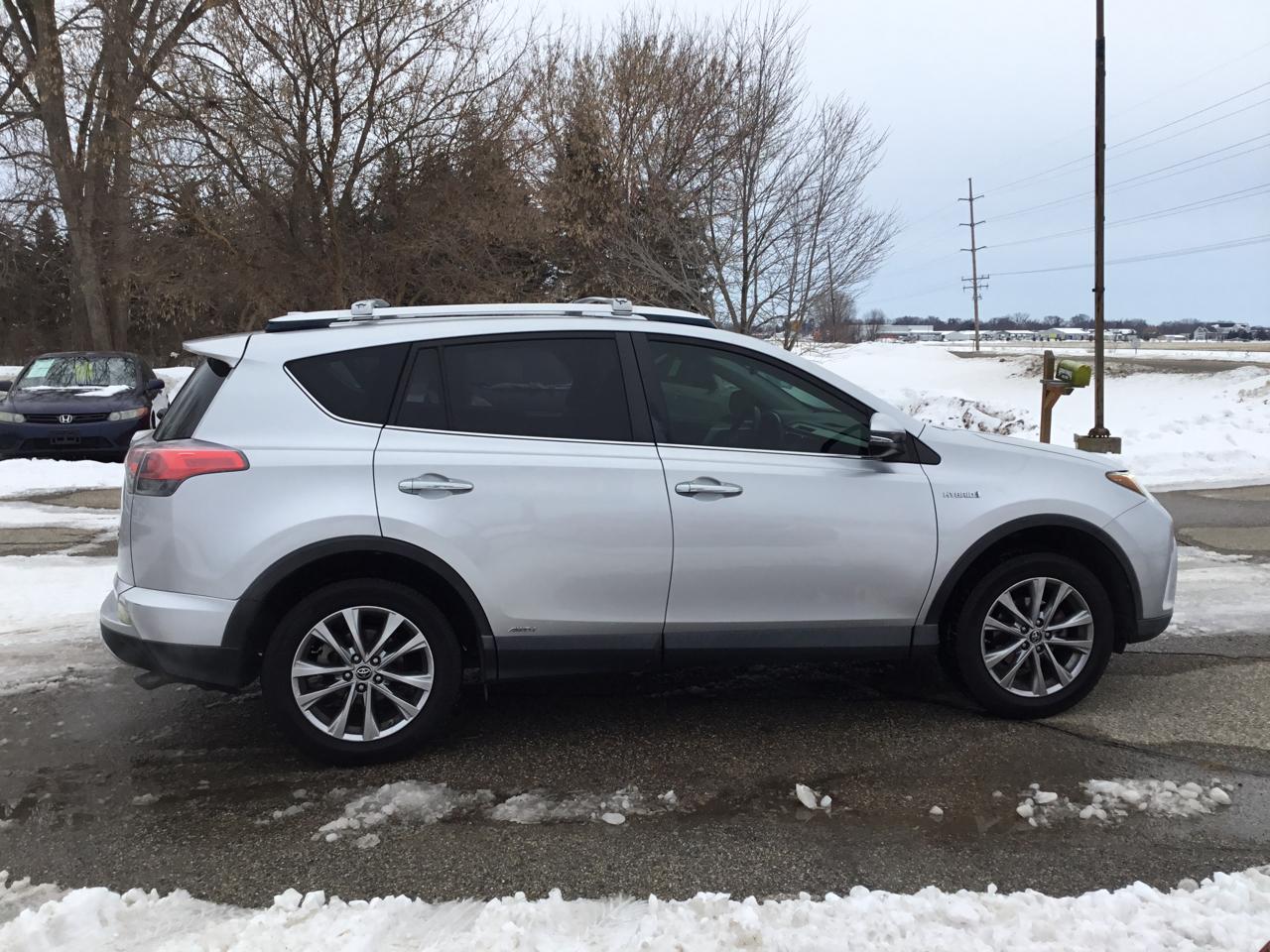Toyota RAV4 Hybrid Limited 2016