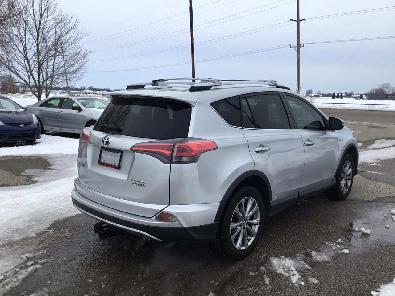 Toyota RAV4 Hybrid Limited 2016