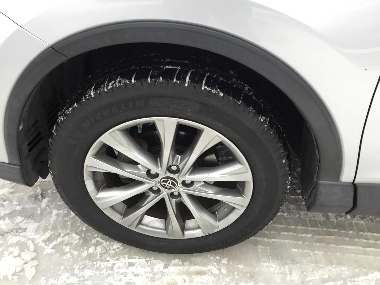 Toyota RAV4 Hybrid Limited 2016