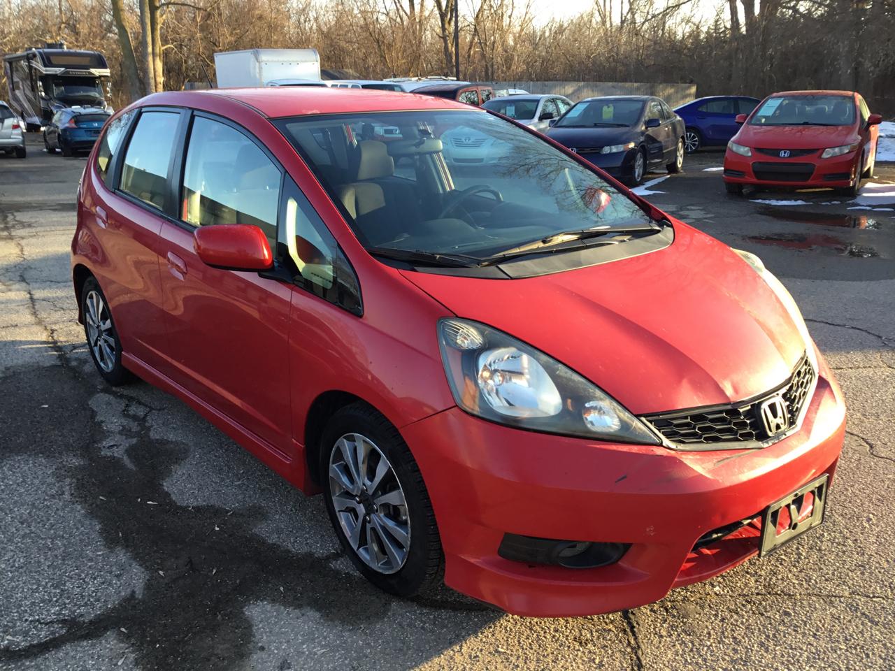 Honda Fit Sport 5-Speed AT 2013