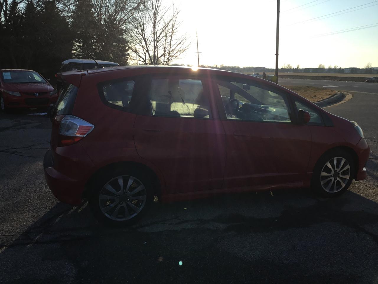 Honda Fit Sport 5-Speed AT 2013