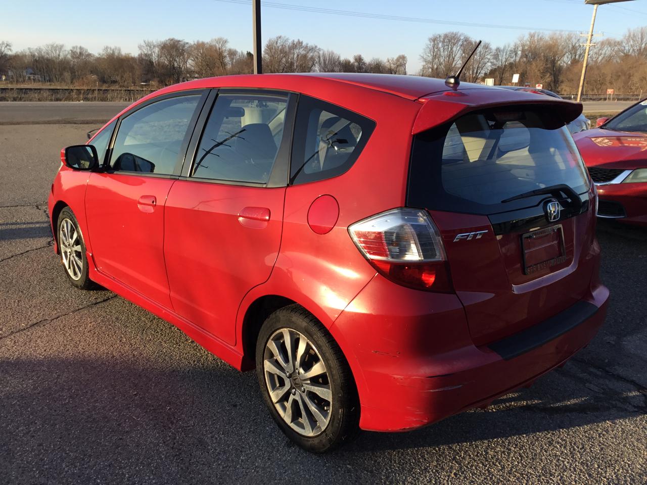 Honda Fit Sport 5-Speed AT 2013