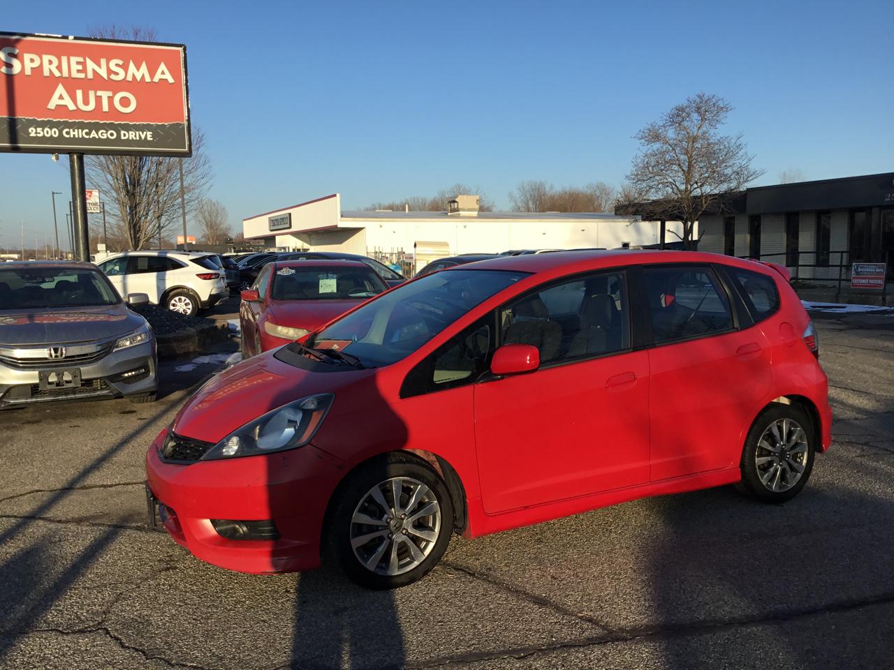 Honda Fit Sport 5-Speed AT 2013