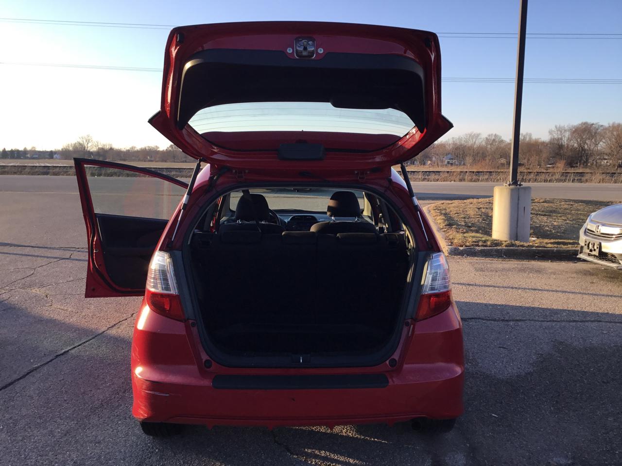 Honda Fit Sport 5-Speed AT 2013