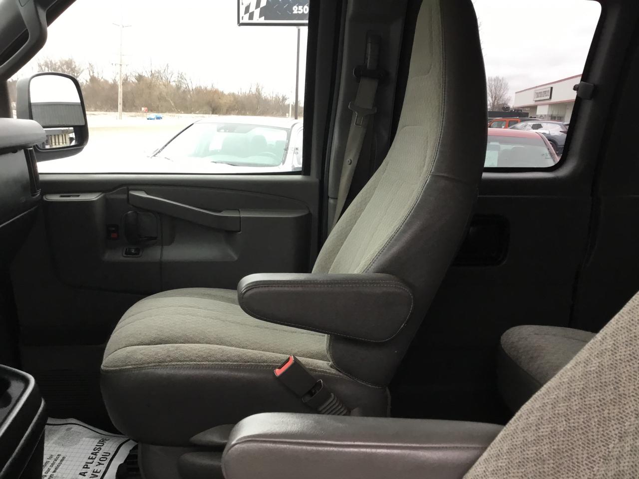 Chevrolet Express LT 3500 Extended 2017