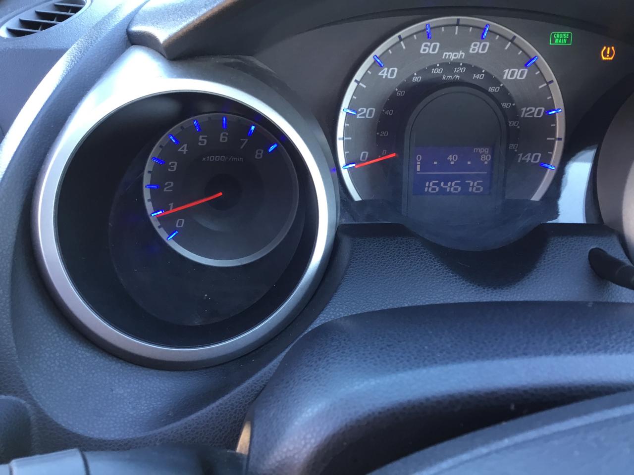 Honda Fit Sport 5-Speed MT 2010