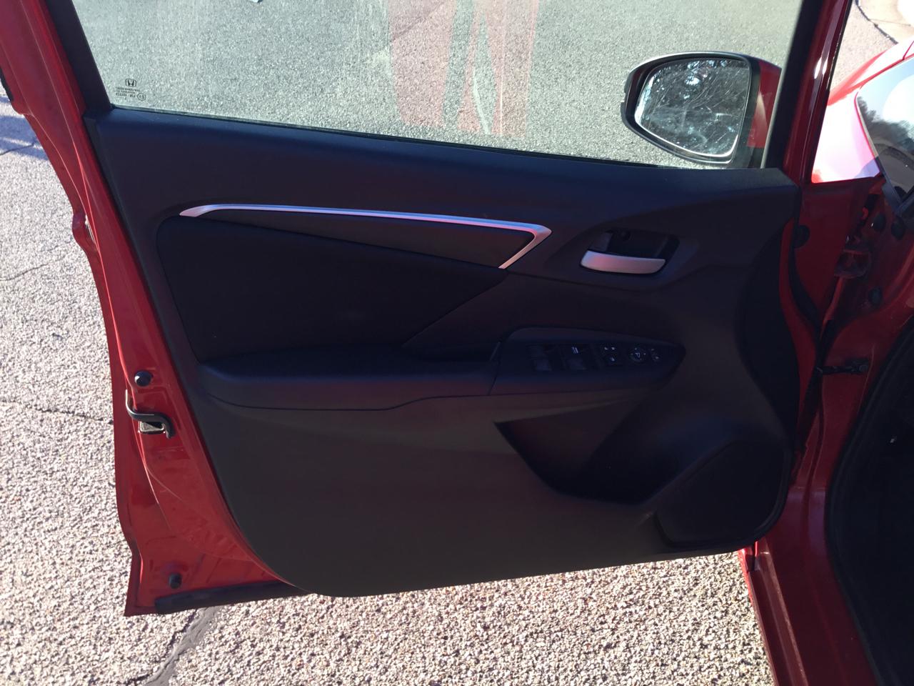 Honda Fit LX 6-Spd MT 2015