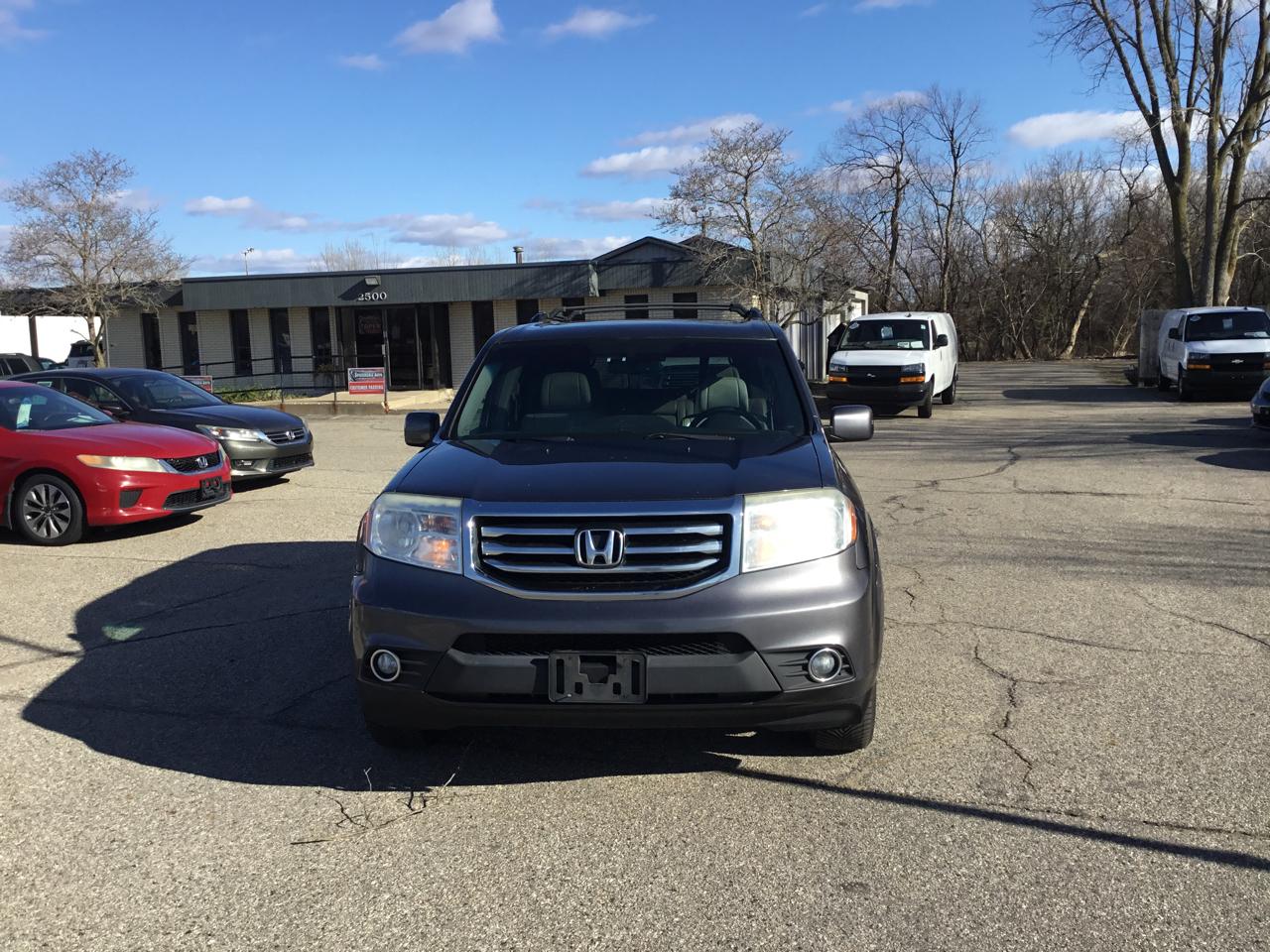 Honda Pilot EX-L 4WD 5-Spd AT with DVD 2014