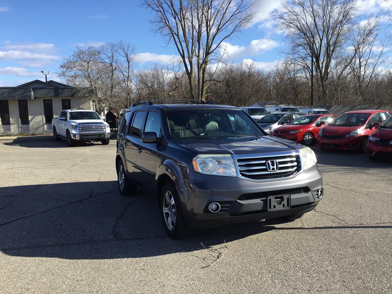 Honda Pilot EX-L 4WD 5-Spd AT with DVD 2014