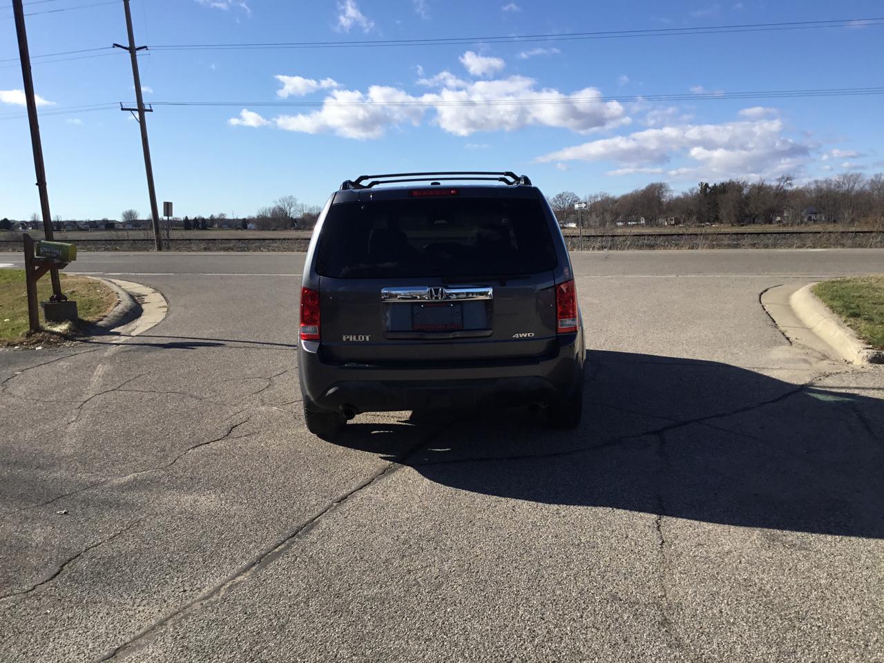 Honda Pilot EX-L 4WD 5-Spd AT with DVD 2014